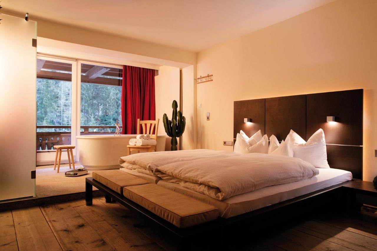 Raffl'S St. Antoner Hof Hotel Sankt Anton am Arlberg Exterior photo